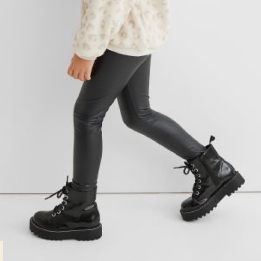 Jersey leggings with an elasticized waistband